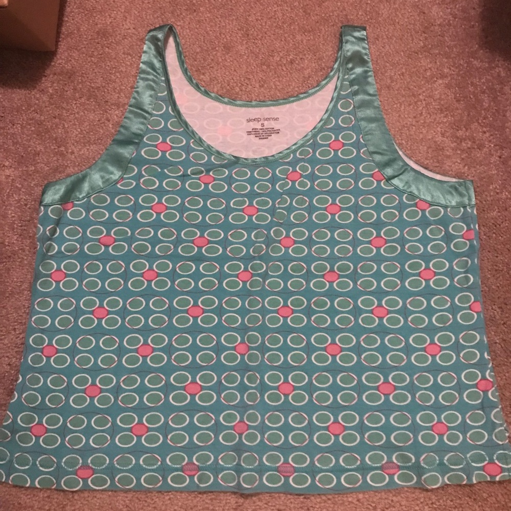 Pj set - Picture 2 of 4